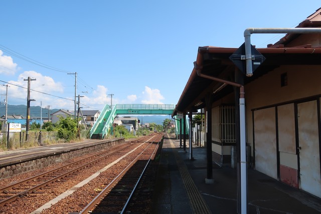 神志山駅