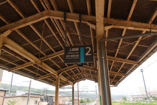 越後滝谷駅 ホーム