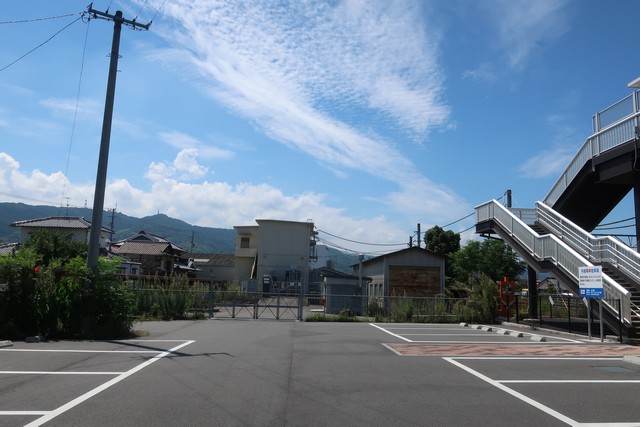 北伊予駅 駅前