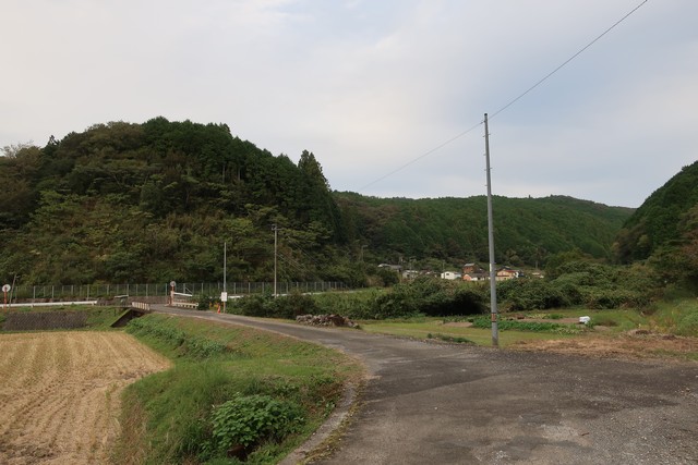 家地川駅 駅前