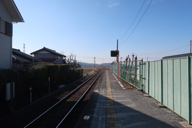 東横田駅 ホーム