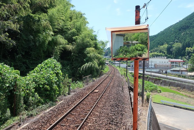 伊予大平駅 ホーム