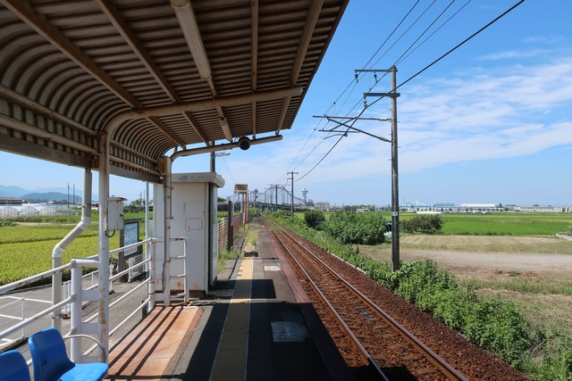 伊予横田駅 ホーム