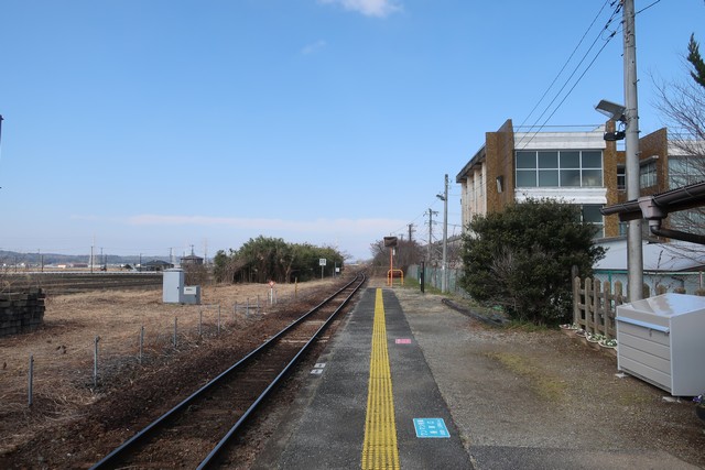 小櫃駅 ホーム