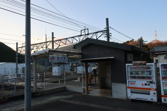 芝川駅 駅前