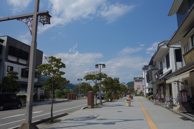 身延駅 駅前
