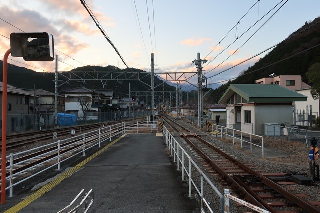 十島駅 ホーム