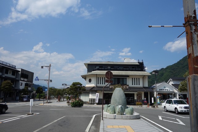 身延駅 駅前