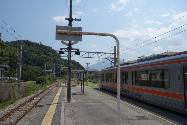 甲斐大島駅 ホーム