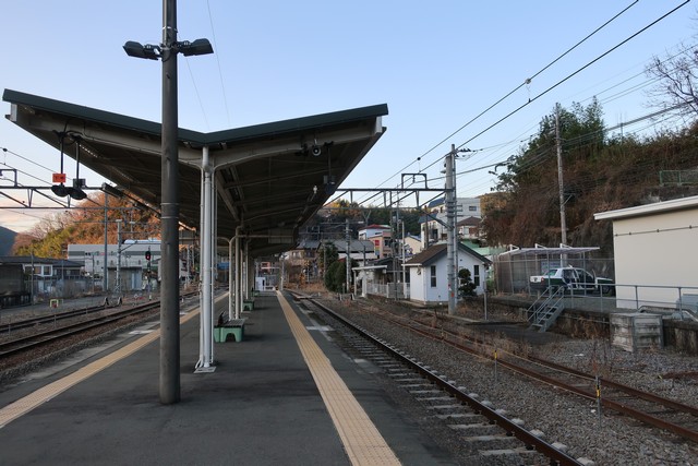 芝川駅 ホーム