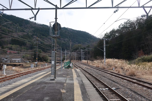 甲斐常葉駅 ホーム