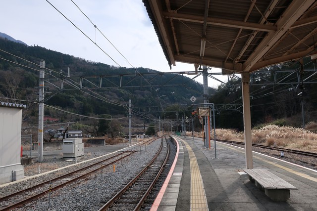 甲斐常葉駅 ホーム