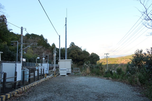沼久保駅 ホーム