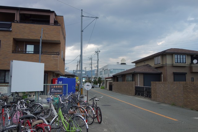甲斐住吉駅 駅前