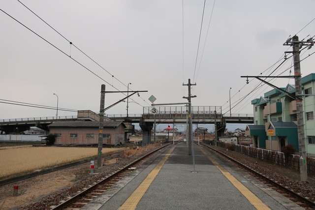 常永駅 ホーム