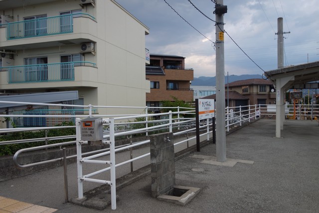 甲斐住吉駅 ホーム
