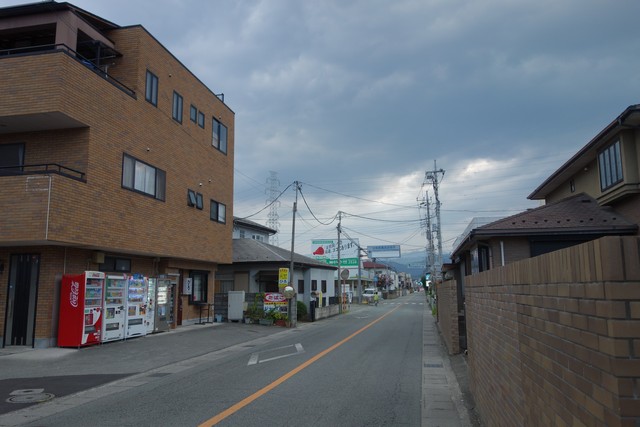 甲斐住吉駅 駅前