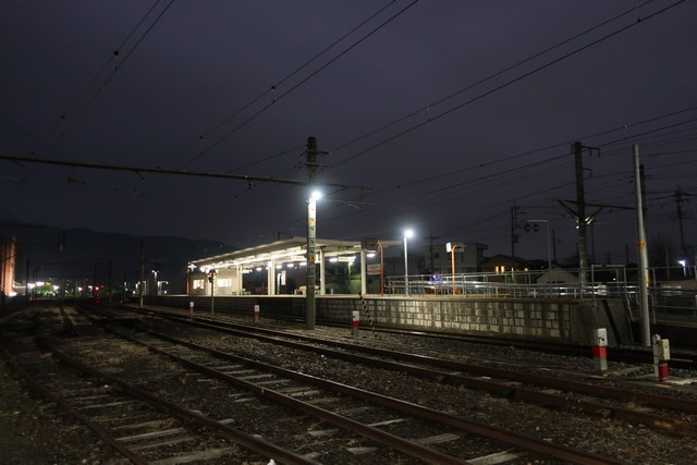 南甲府駅 ホーム
