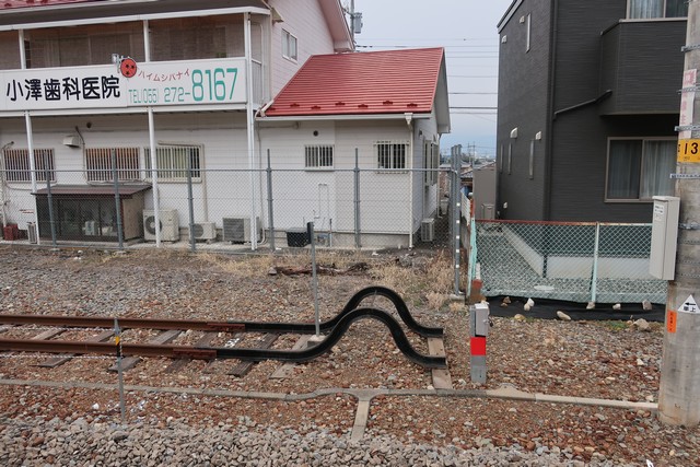 甲斐上野駅 ホーム