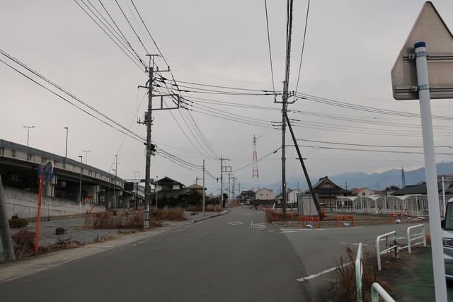 小井川駅 駅前