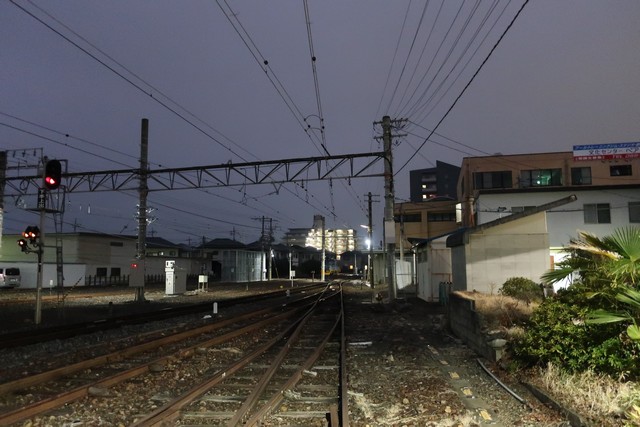 南甲府駅 ホーム