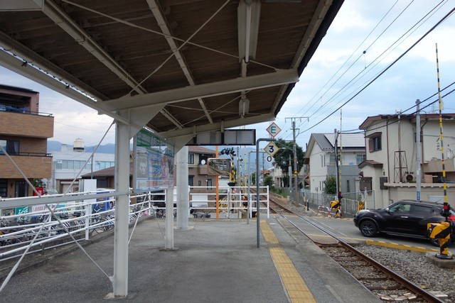 甲斐住吉駅 ホーム