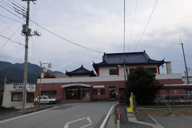 市川大門駅 駅前
