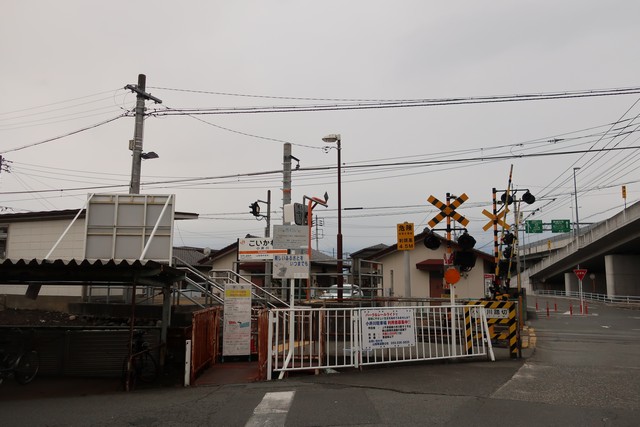 小井川駅 ホーム
