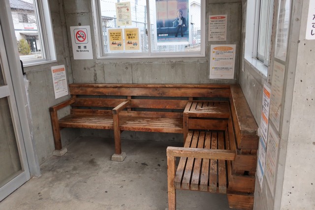 甲斐上野駅 駅舎