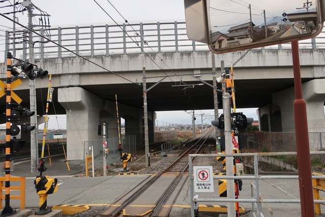 小井川駅 ホーム