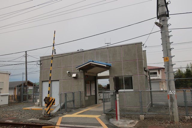 甲斐上野駅 駅舎