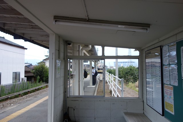 甲斐住吉駅 ホーム