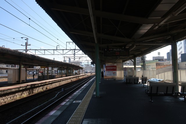 横川駅 ホーム