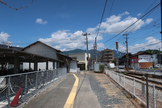 梅林駅 ホーム
