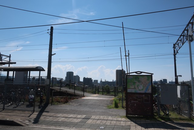 三滝駅 駅前