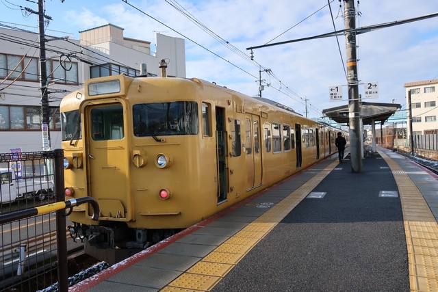 梅林駅 ホーム