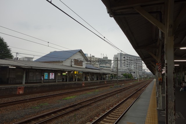 向洋駅 ホーム