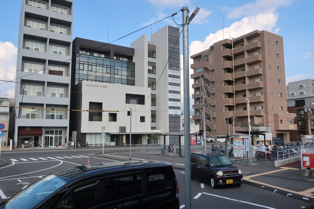 向洋駅 ホーム