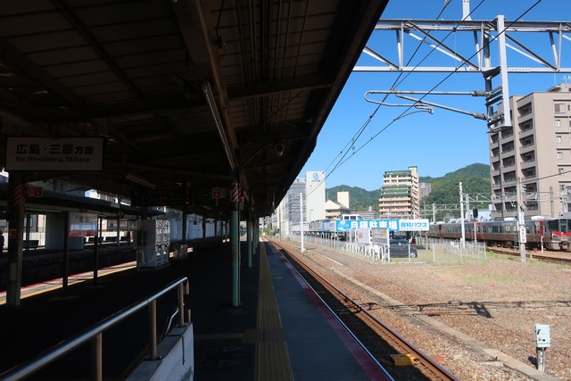 横川駅 ホーム