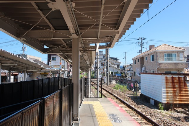 安芸長束駅 ホーム
