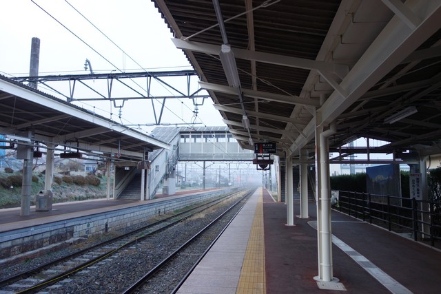 明科駅 ホーム