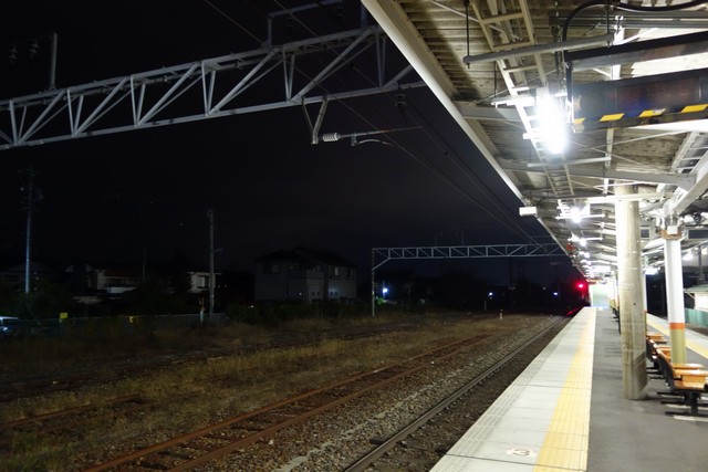 村井駅 ホーム