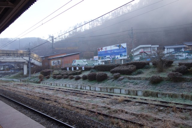 明科駅 ホーム