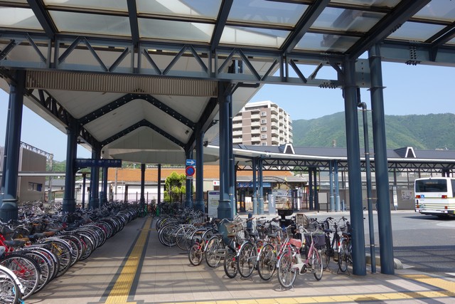 可部駅 駅前