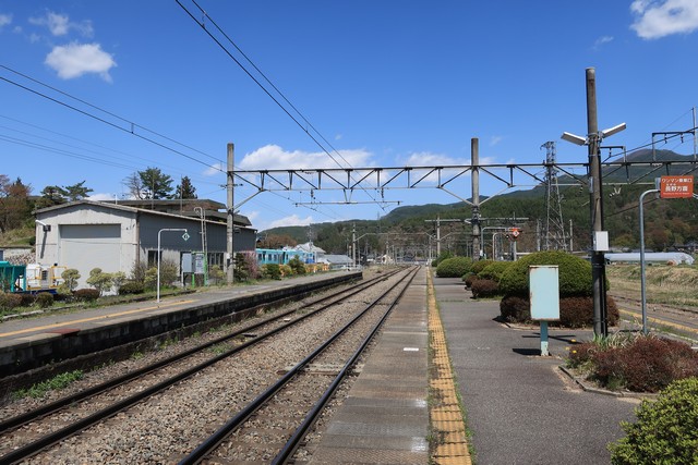 西条駅 ホーム