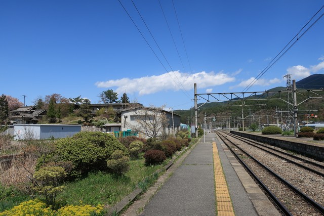 西条駅 ホーム
