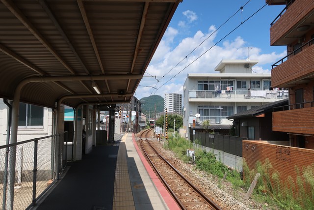 中島駅 ホーム