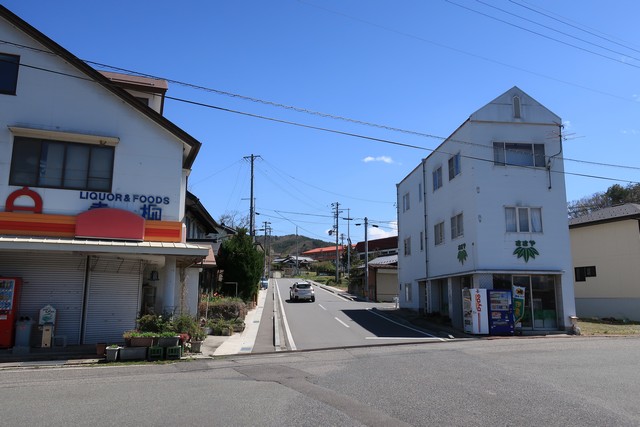 坂北駅 駅前