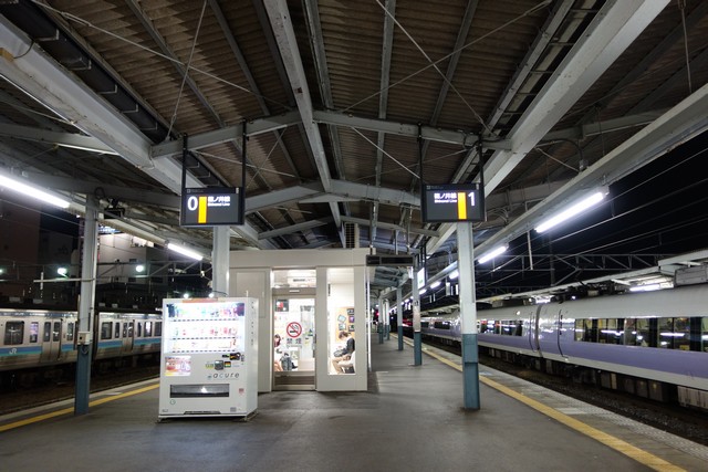 松本駅 ホーム