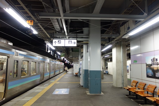 松本駅 ホーム